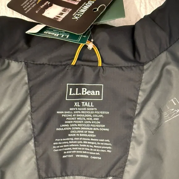 L.L. Bean Black DownTek Puffer Vest Water Repellent Down mountain classic - Picture 10 of 15